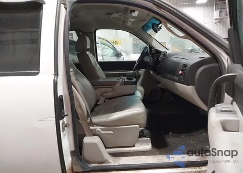 2009 Chevrolet Silverado 1500 Lt z USA, uszkodzony, nr VIN 1GCEK29J99Z126955